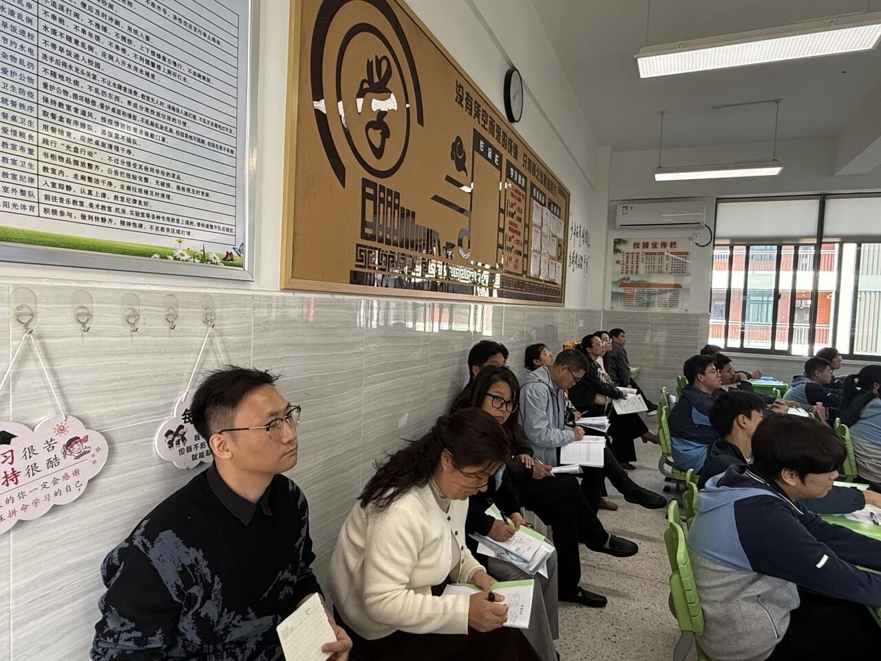 c987617a2b7bfb5de9eff12e378bdb7b.jpg c987617a2b7bfb5de9eff12e378bdb7b.jpg