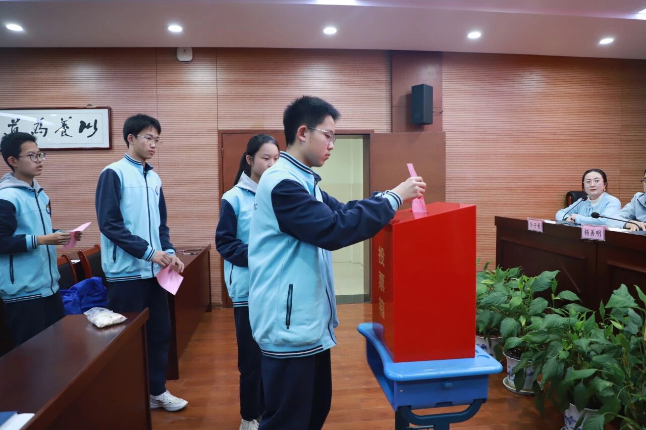 ff7eda19b28fb769adf4eb2dadb87df2.jpg ff7eda19b28fb769adf4eb2dadb87df2.jpg