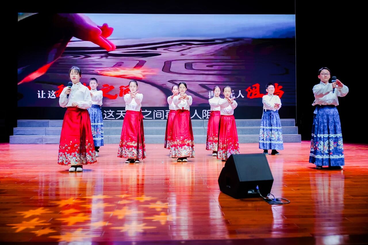 f745a187610f64e932be3e5fc4438012.jpg f745a187610f64e932be3e5fc4438012.jpg