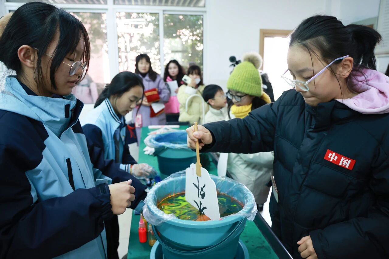 74cea46aa261014455c9f2f978da80cc.jpg 74cea46aa261014455c9f2f978da80cc.jpg