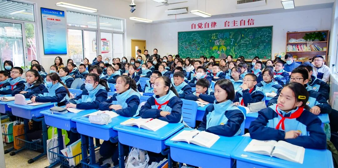 96b57ee886c75197666cc83dd1858f9e.jpg 96b57ee886c75197666cc83dd1858f9e.jpg