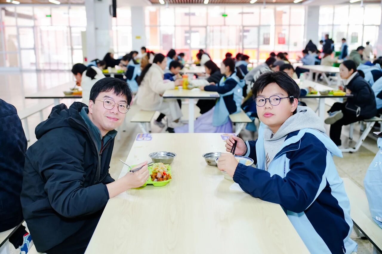 87c13e8995e515982fd874508d6cbd30.jpg 87c13e8995e515982fd874508d6cbd30.jpg