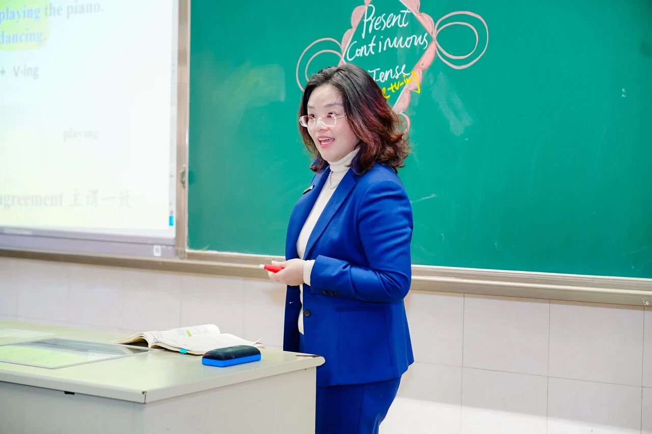 2ff5c8bf049c95872feaae6d3208fd0d.jpg 2ff5c8bf049c95872feaae6d3208fd0d.jpg