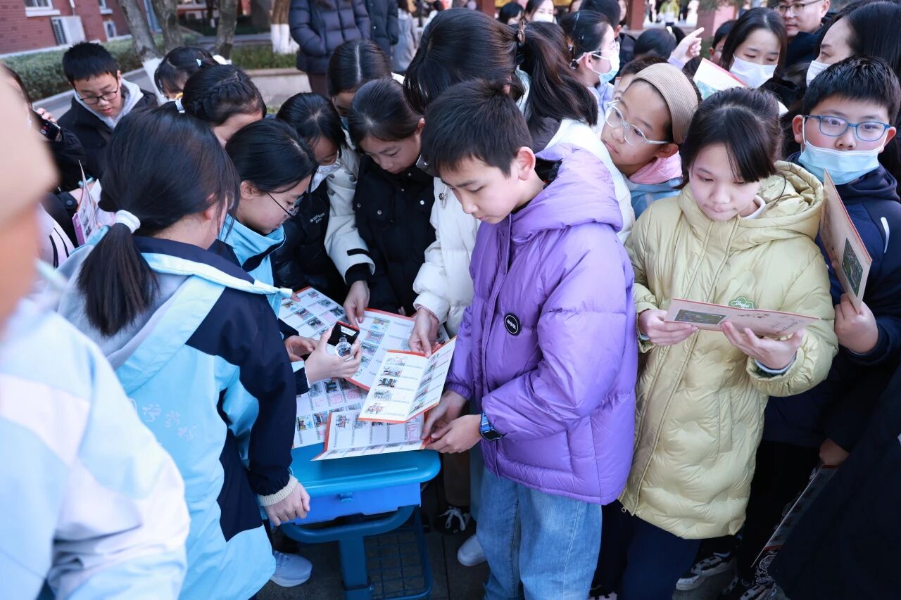 4a5997e5cfc55a6d2d539b68e8c6f6f6.jpg 4a5997e5cfc55a6d2d539b68e8c6f6f6.jpg