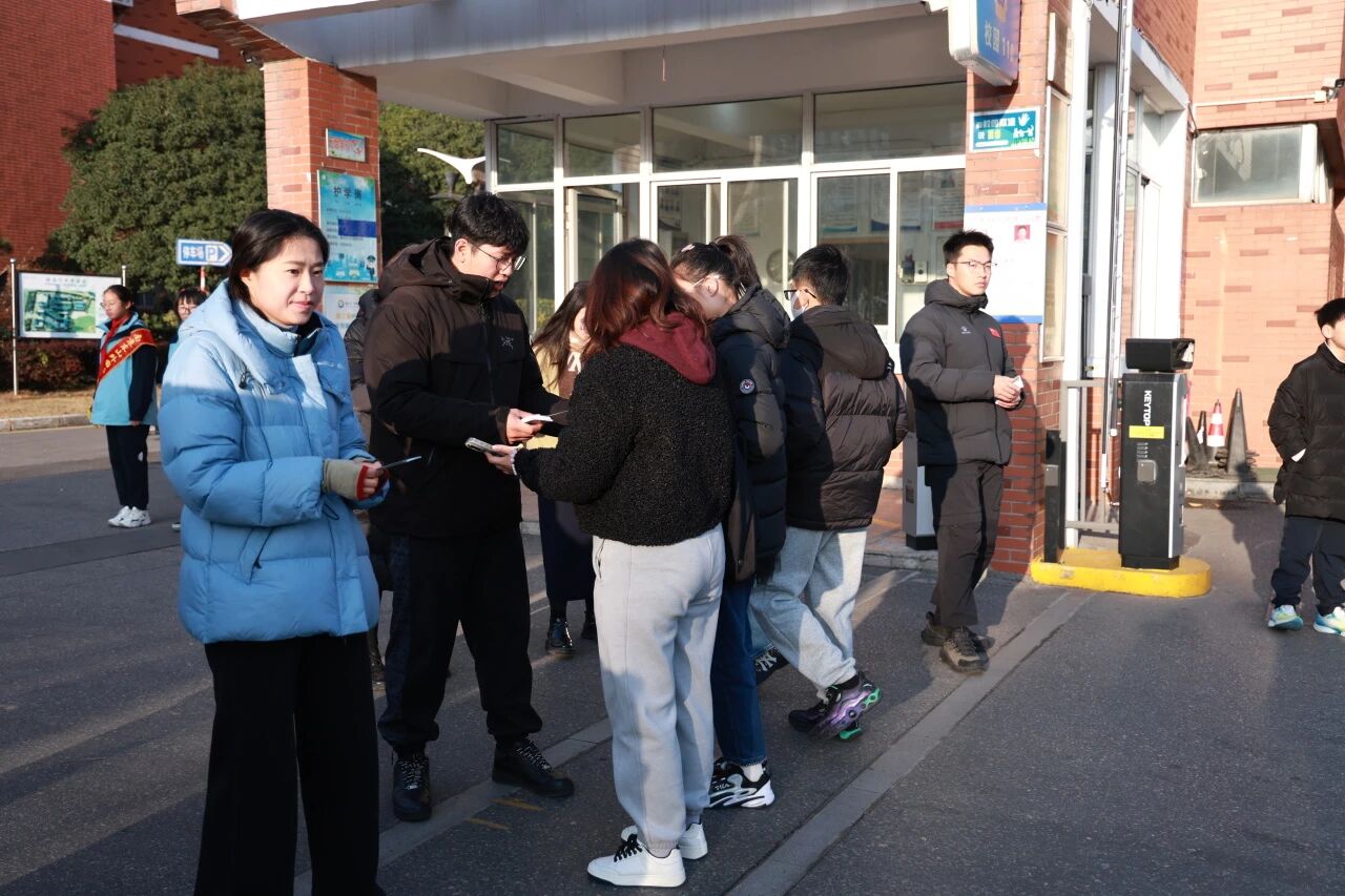 f4588484ecaf023b4797c95c3b0eec6d.jpg f4588484ecaf023b4797c95c3b0eec6d.jpg