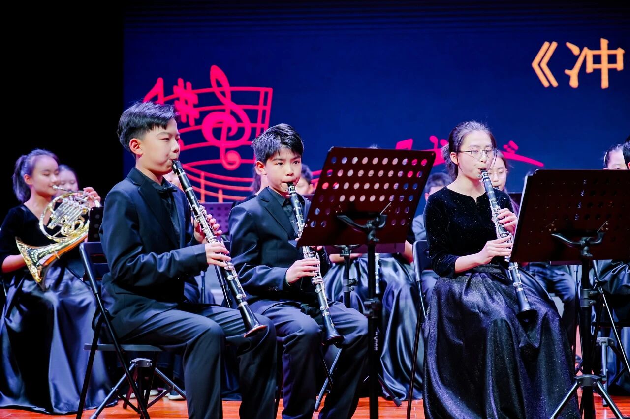 85417c4d57c2c6e8554f1e669d55bf9e.jpg 85417c4d57c2c6e8554f1e669d55bf9e.jpg