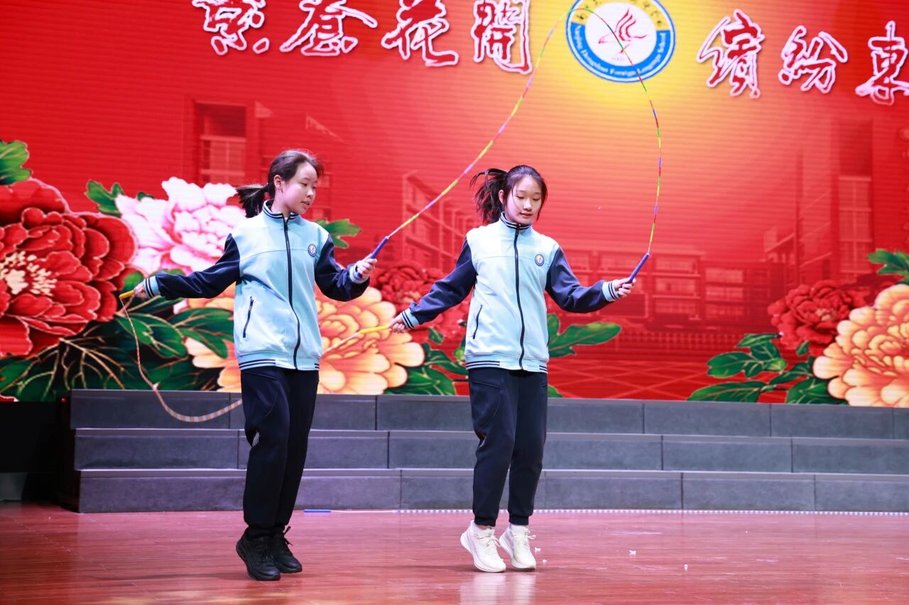 4a0b81c5af94d17f42698ccd2fd7099f.jpg 4a0b81c5af94d17f42698ccd2fd7099f.jpg