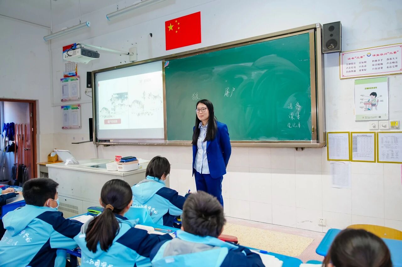 e5b487a5bb196224e2449b5486ce1df4.jpg e5b487a5bb196224e2449b5486ce1df4.jpg