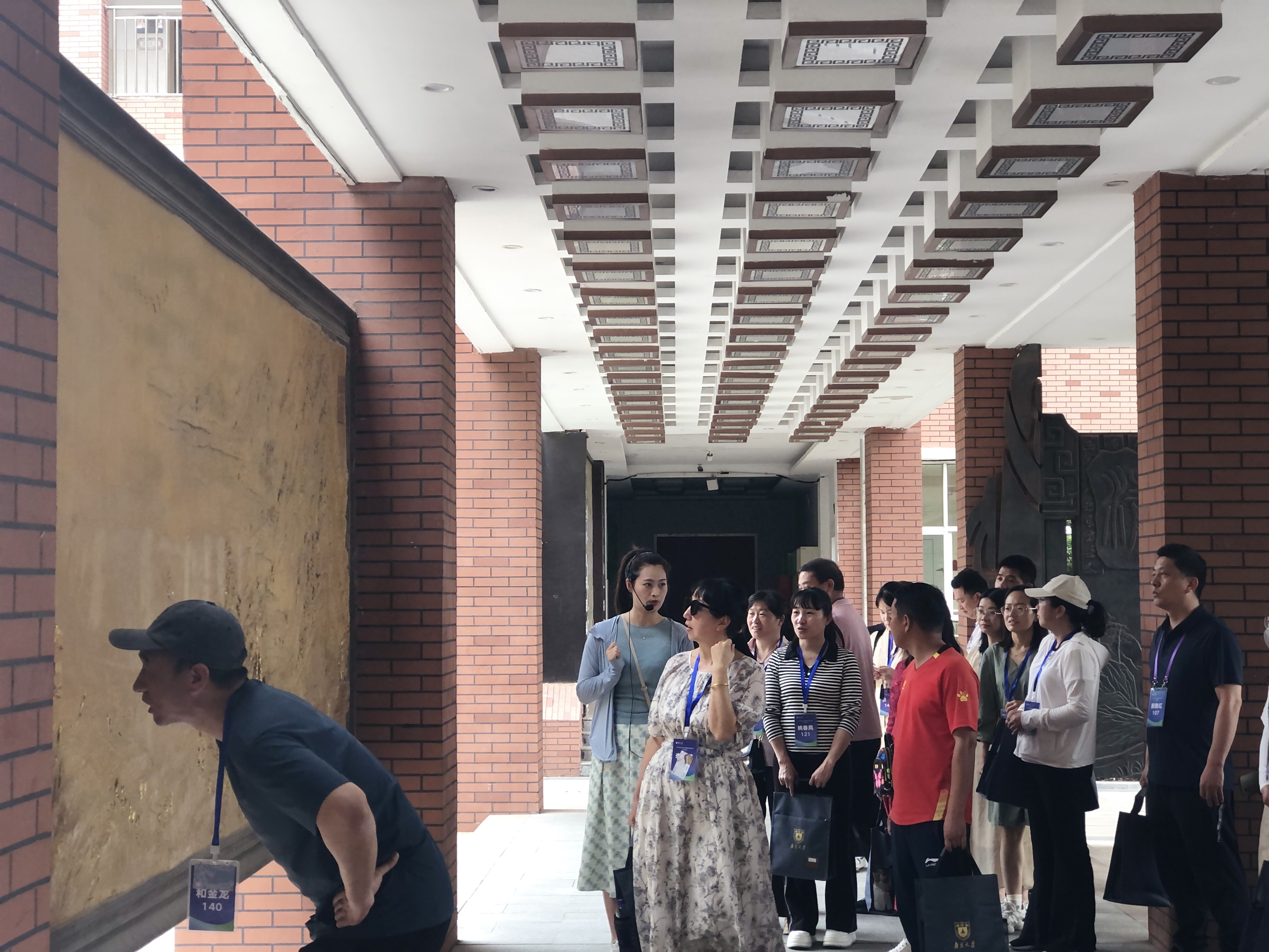 图1.jpg