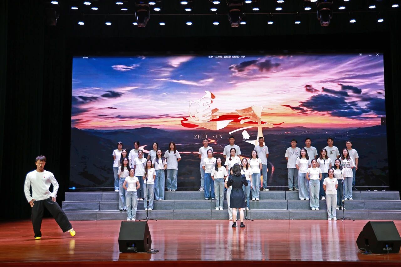 76aab9b8060deb3771cdf4fe43965483.jpg